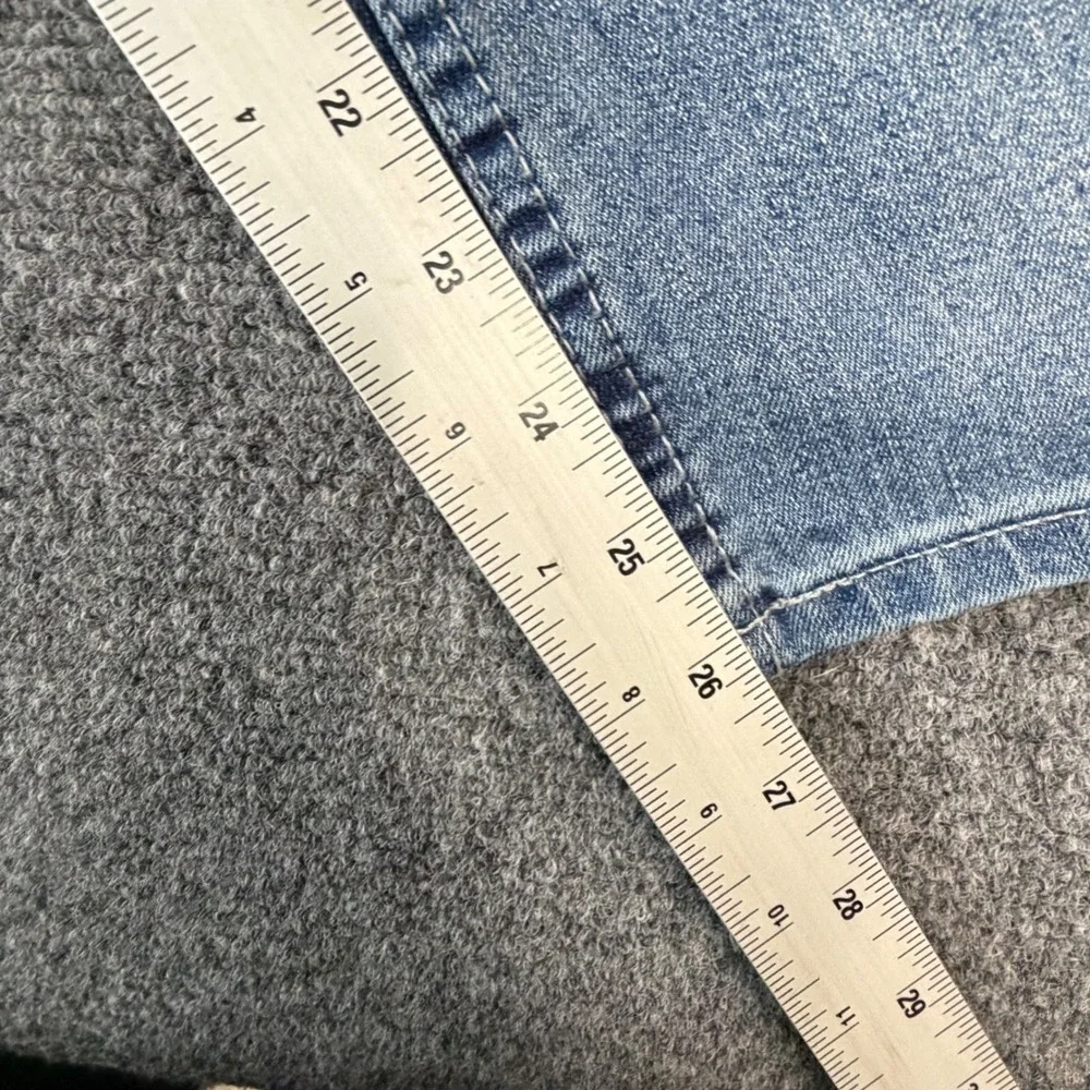 Levis 514 Straight Fit Jeans Boys Size 12 Reg Blue Denim 26x26 Medium Wash